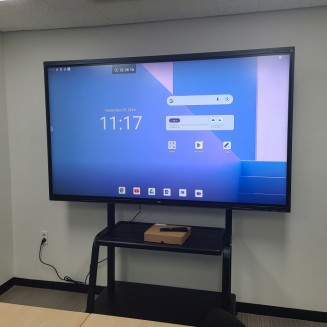 제주도 86인치 전자칠판 한국생산기술연구원 설치