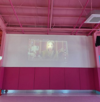 제주 피커스 롤러장 LG 프로빔 BU50NST 설치