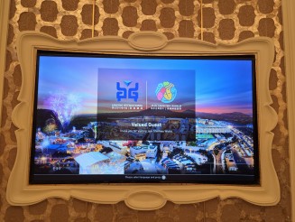 제주 신화월드 카지노에 UHD 사이니지 55UM5N 설치